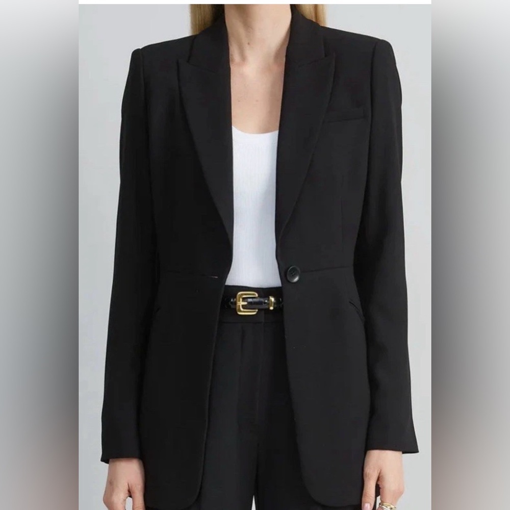 Elie Tahari Elegant Black Blazer